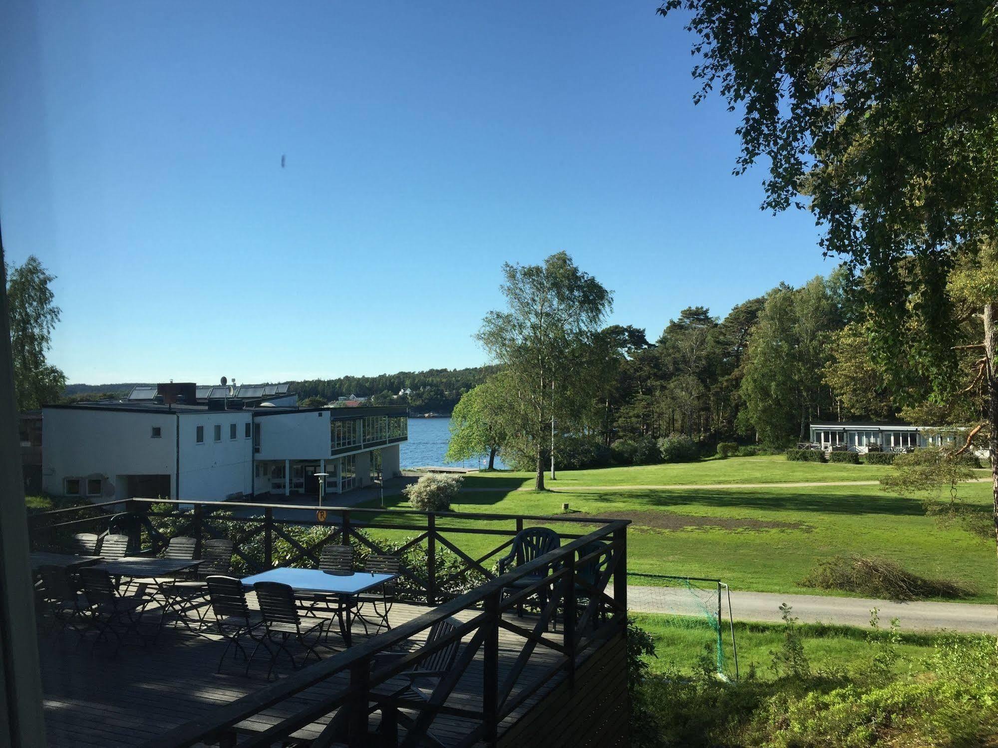 Haellestrand Nr 6 Seaview Strömstad Екстериор снимка